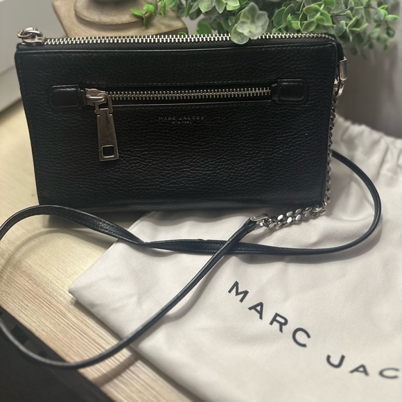 LOW START MARC JACOBS Small Crossbody Bag - Picture 1 of 16